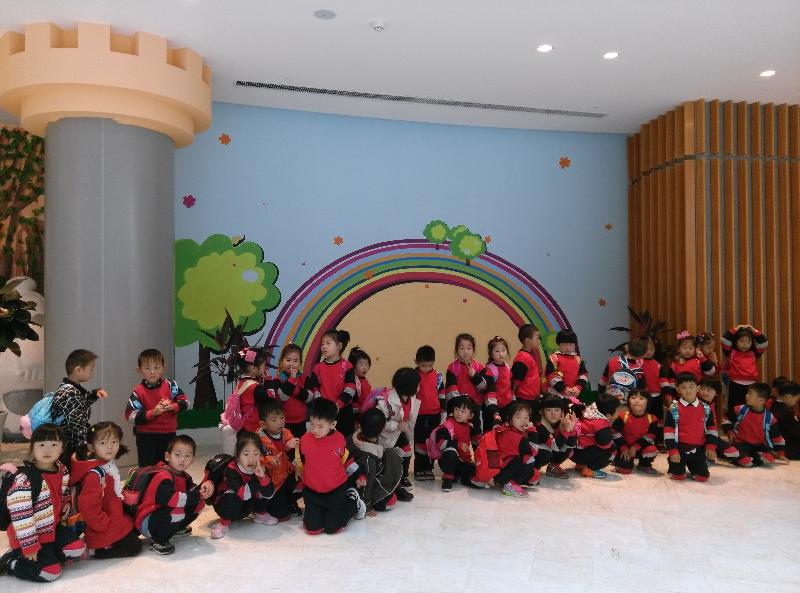 尋找美麗秋天 | 景湖天成幼兒園小朋友來宜興市圖書館參觀